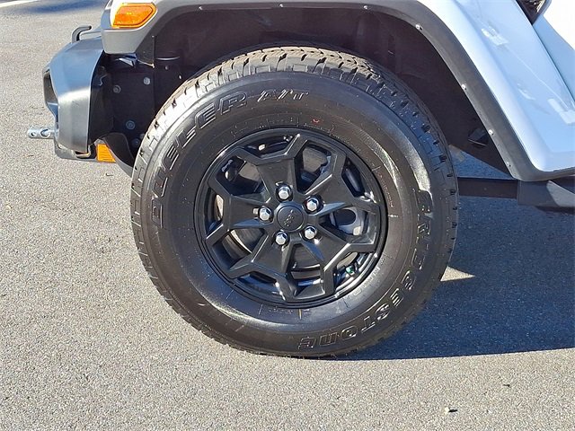 Used 2021 Jeep Gladiator Sport image 8