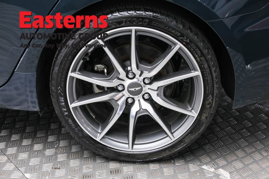 Used 2023 Genesis G70 2.0T image 8