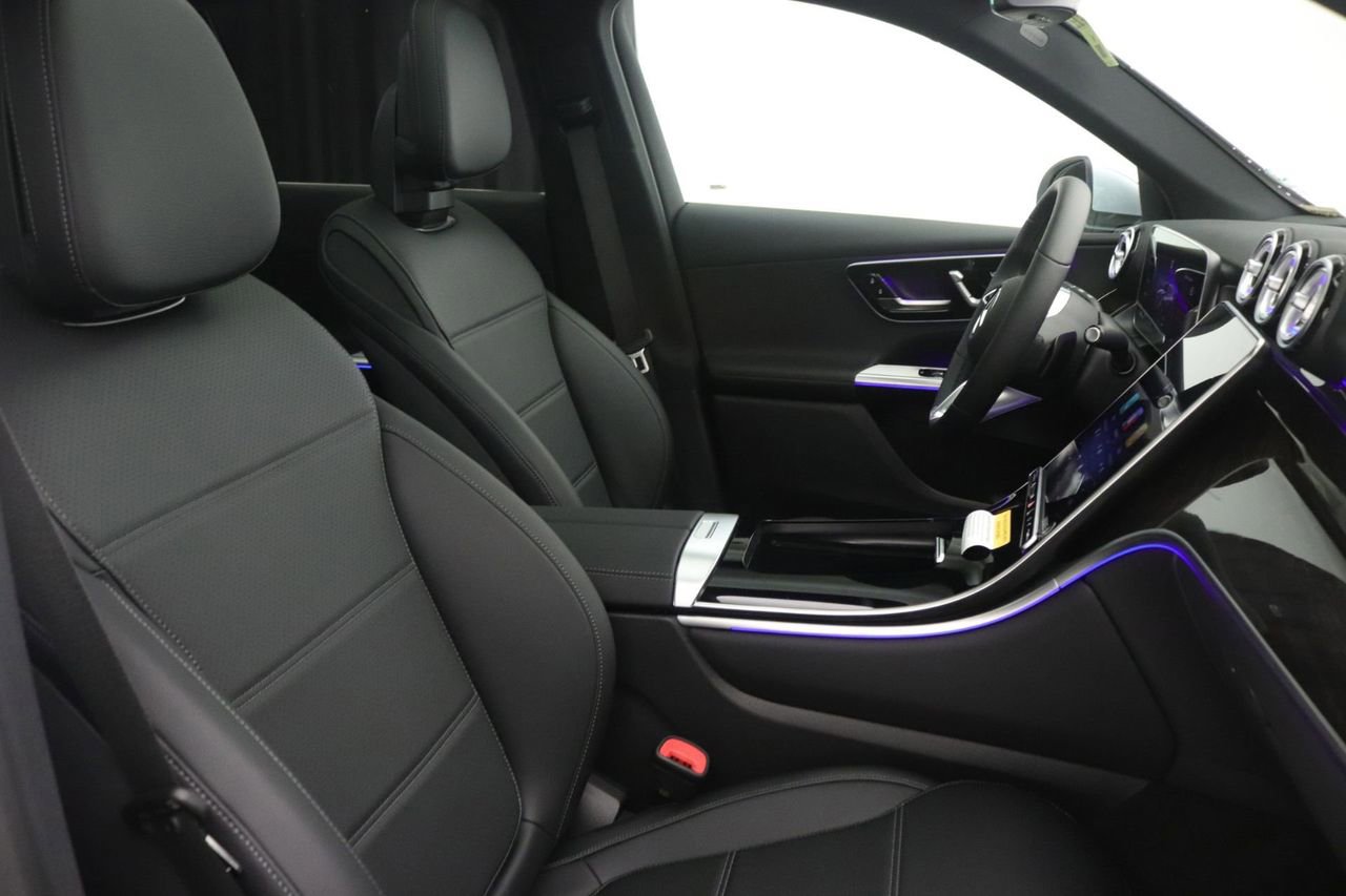 New 2026 Mercedes-Benz GLC 300 image 9