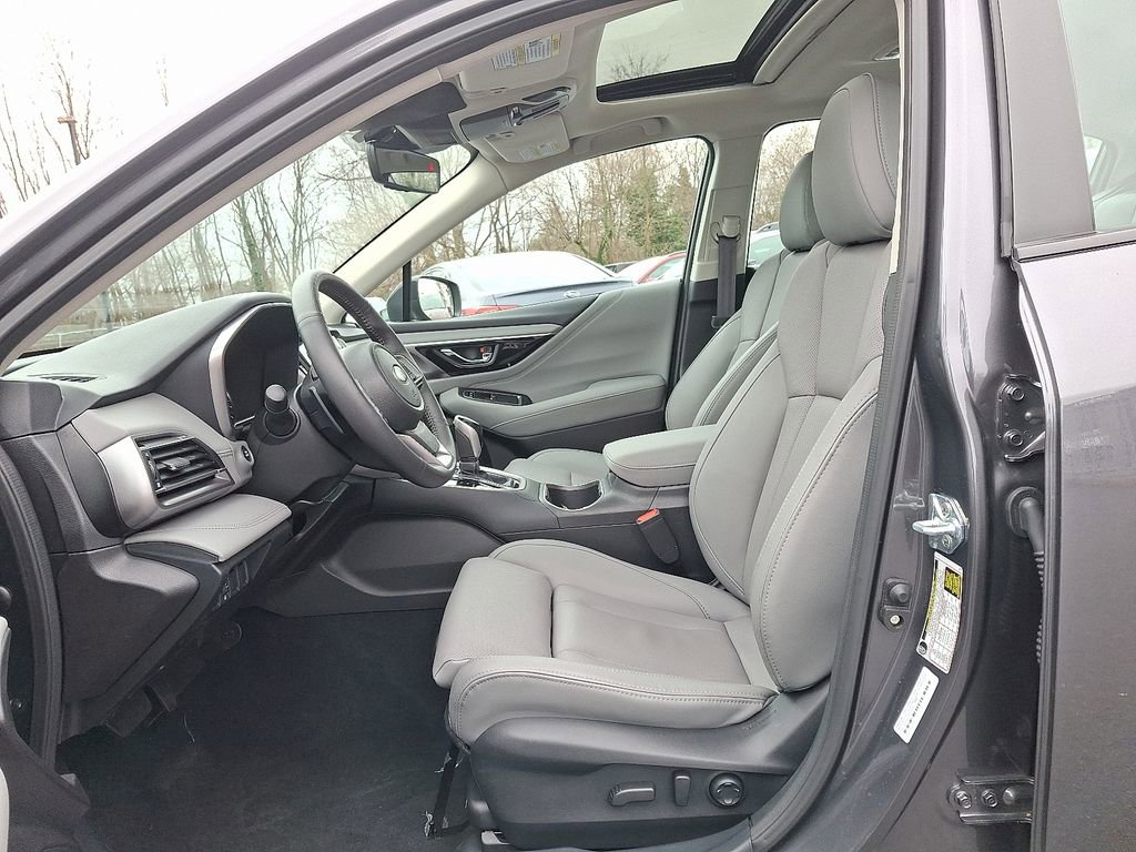 Used 2025 Subaru Legacy Limited AWD/4WD image 12