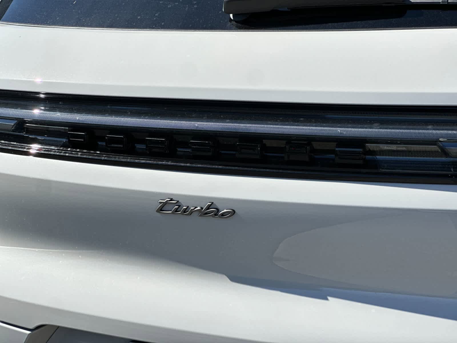 New 2026 Porsche Cayenne Turbo AWD/4WD image 33