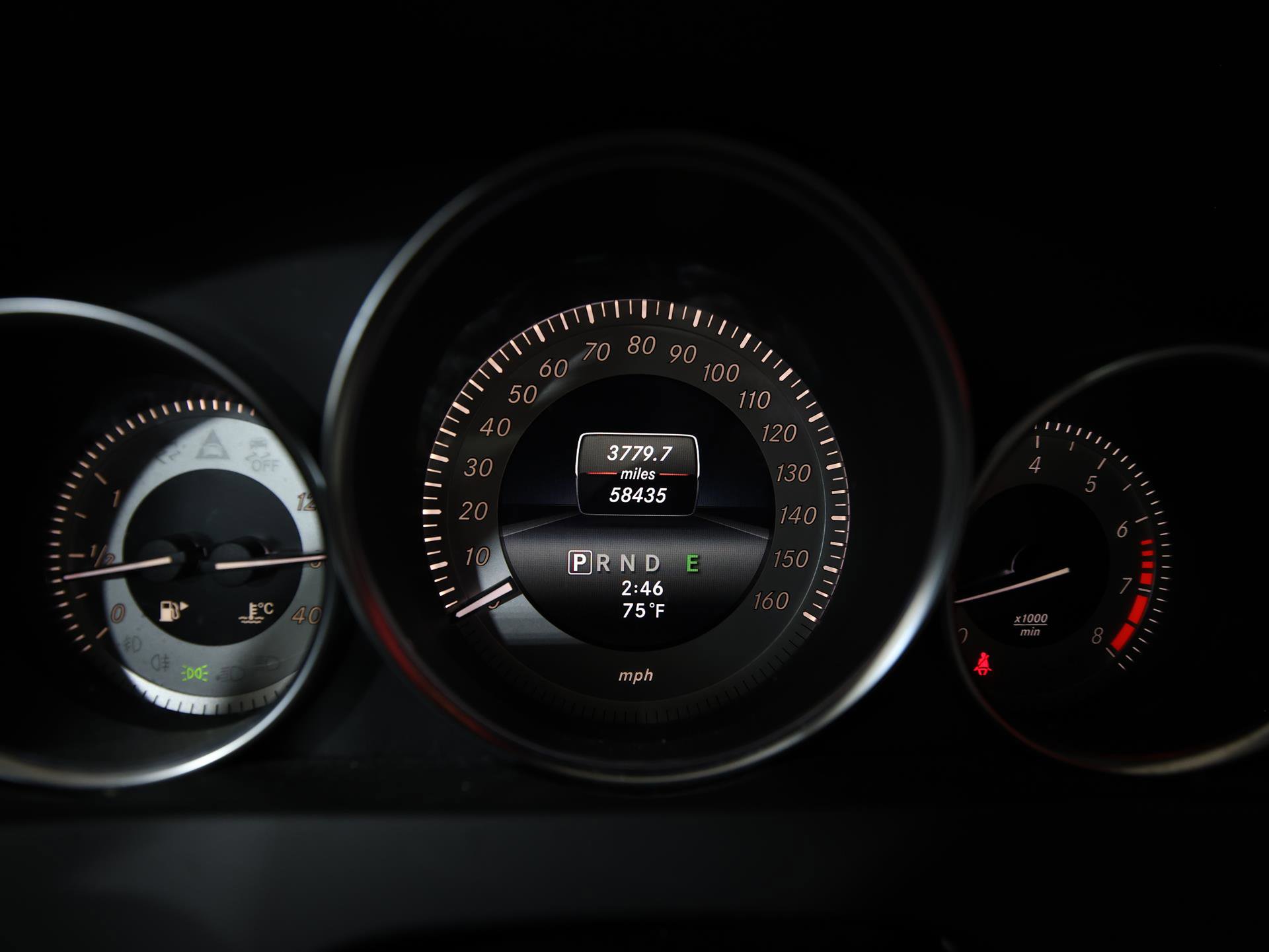 Used 2014 Mercedes-Benz C 250 Sedan image 16