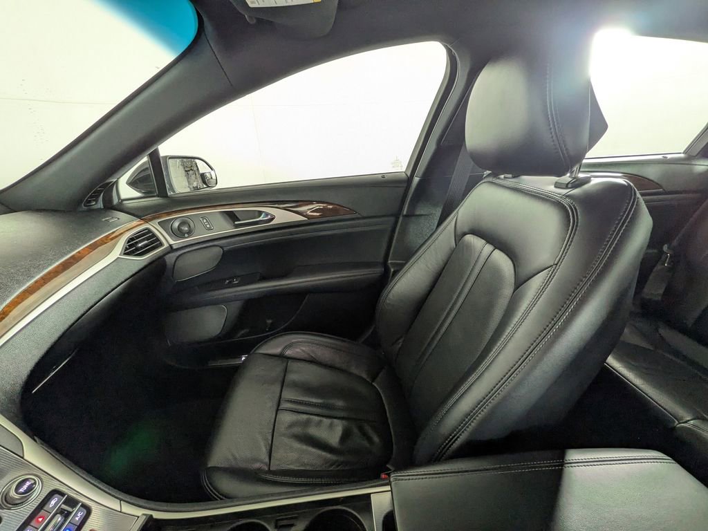 Used 2019 Lincoln MKZ Reserve image 30