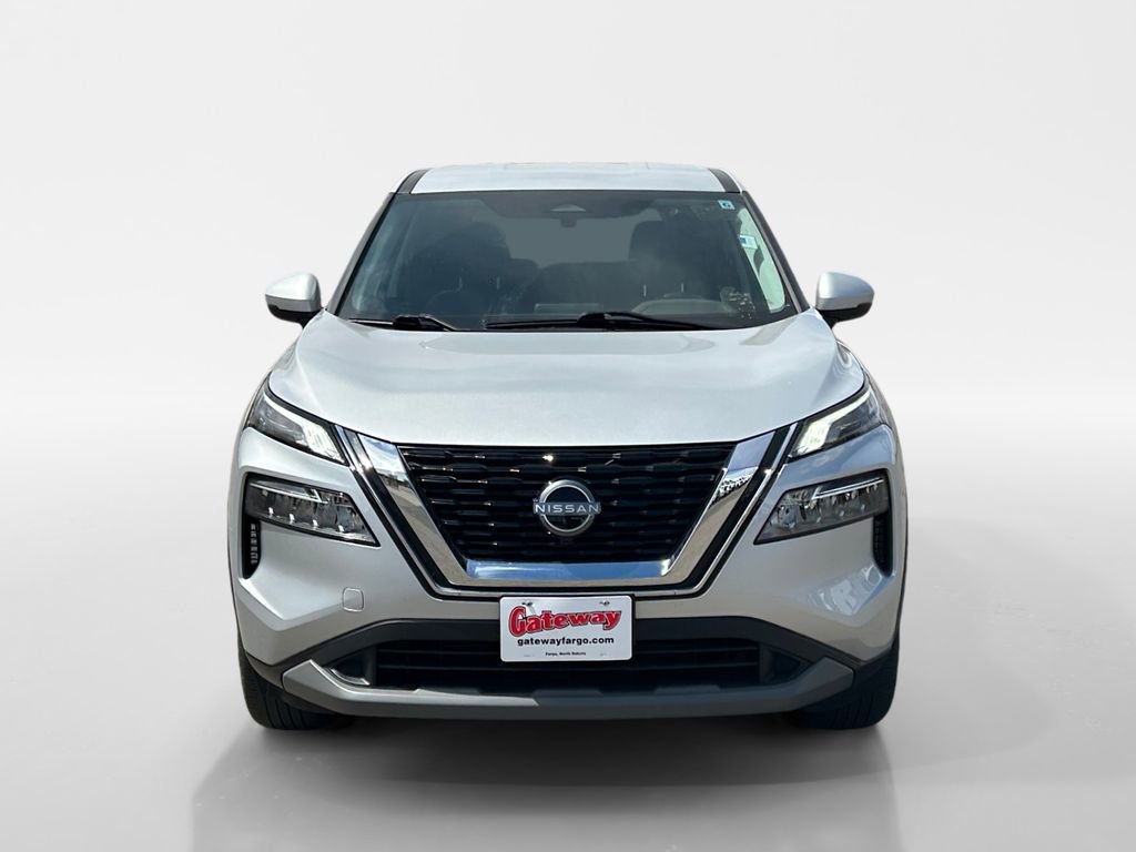 Used 2023 Nissan Rogue SV image 9