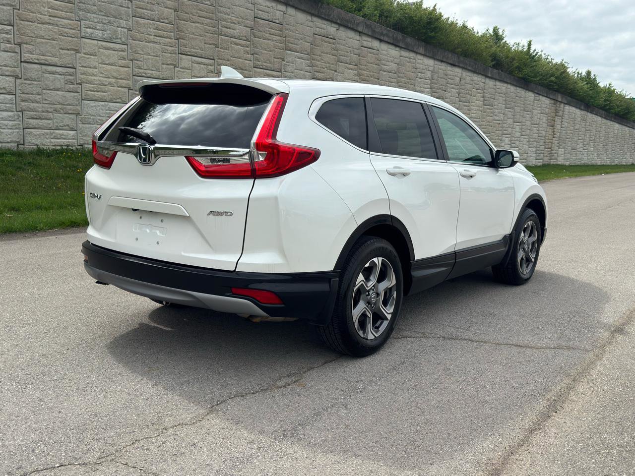 Used 2019 Honda CR-V EX image 3