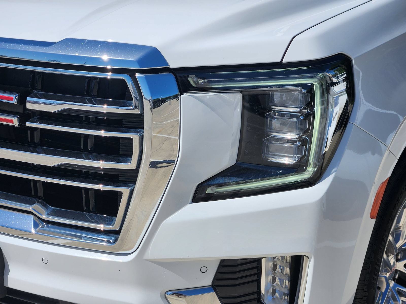 Certified 2023 GMC Yukon SLT RWD image 9
