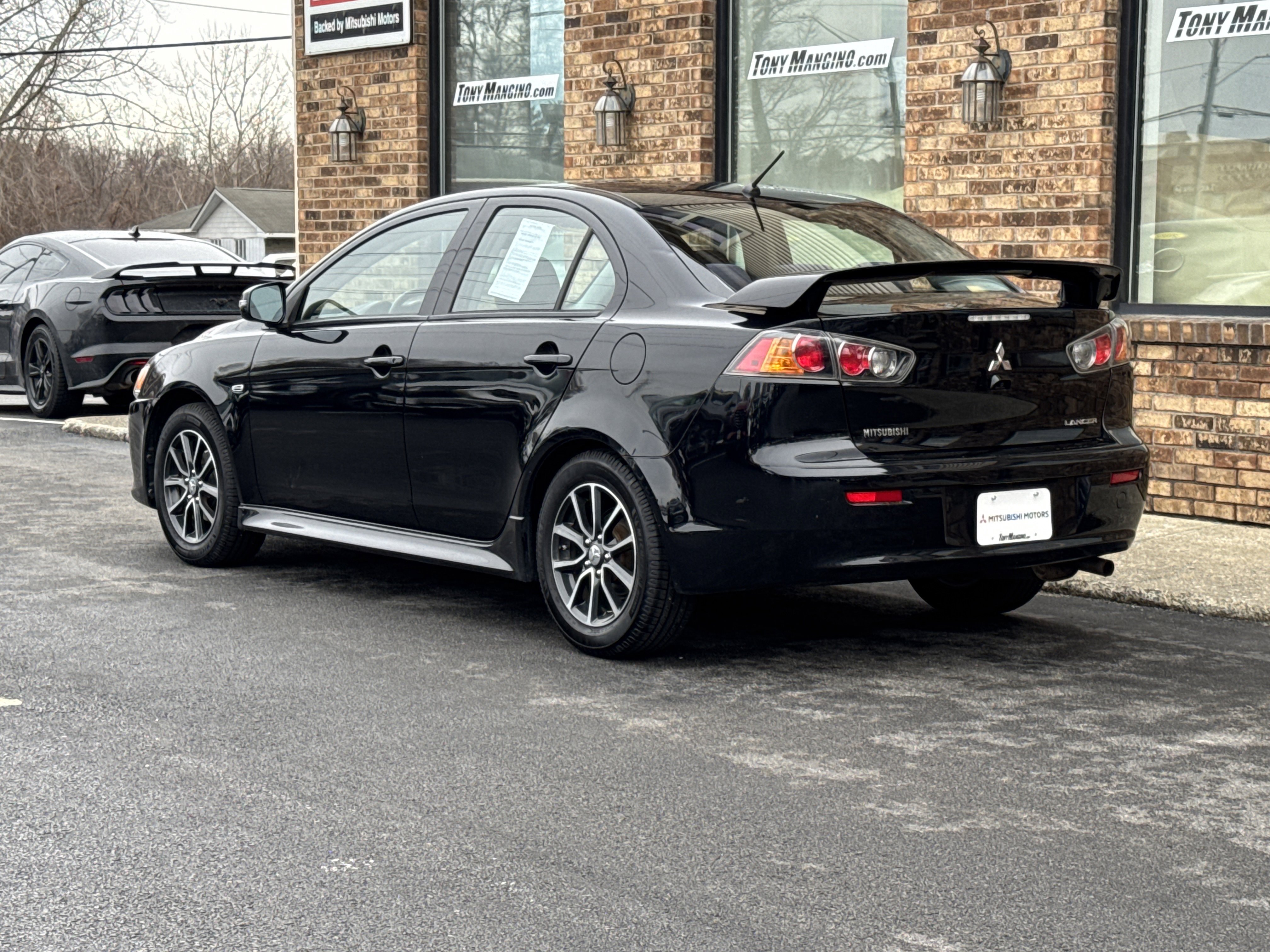 Used 2017 Mitsubishi Lancer ES image 2