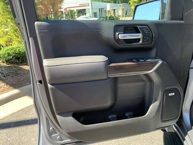 Used 2021 GMC Sierra 1500 SLT w/ SLT Premium Plus Package AWD/4WD image 17