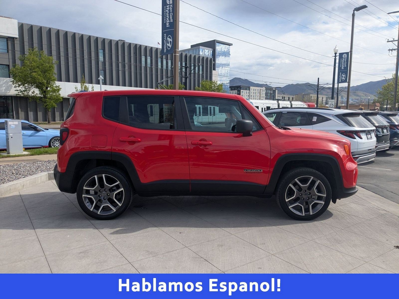 Used 2021 Jeep Renegade Sport image 2