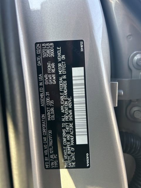 Certified 2024 Volvo S60 B5 Plus image 28