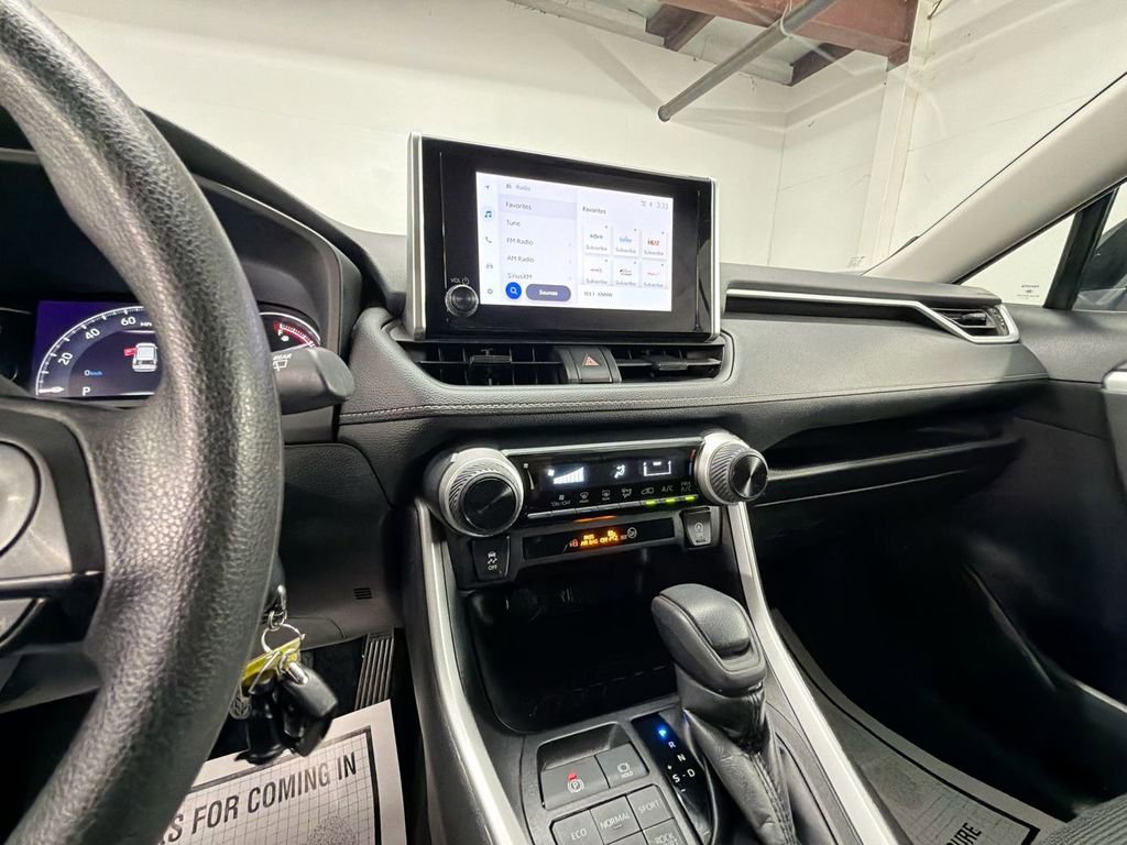 Used 2024 Toyota RAV4 LE image 16