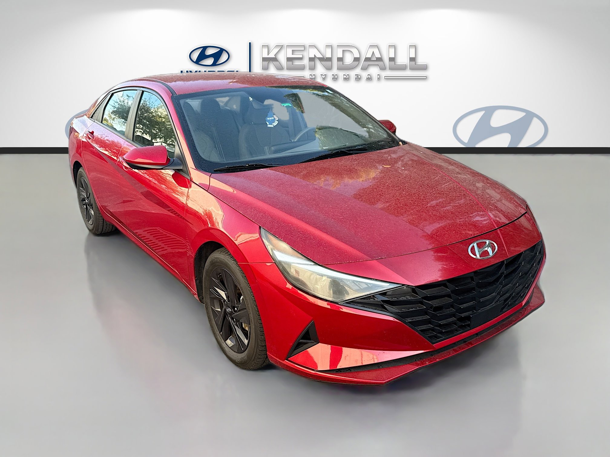 Used 2023 Hyundai Elantra SEL image 1
