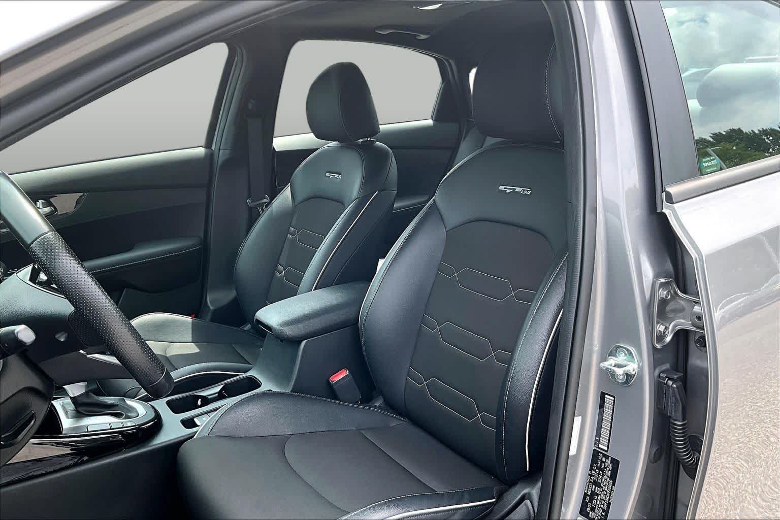 Certified 2023 Kia Forte GT-Line w/ GT-Line Premium Package FWD image 8