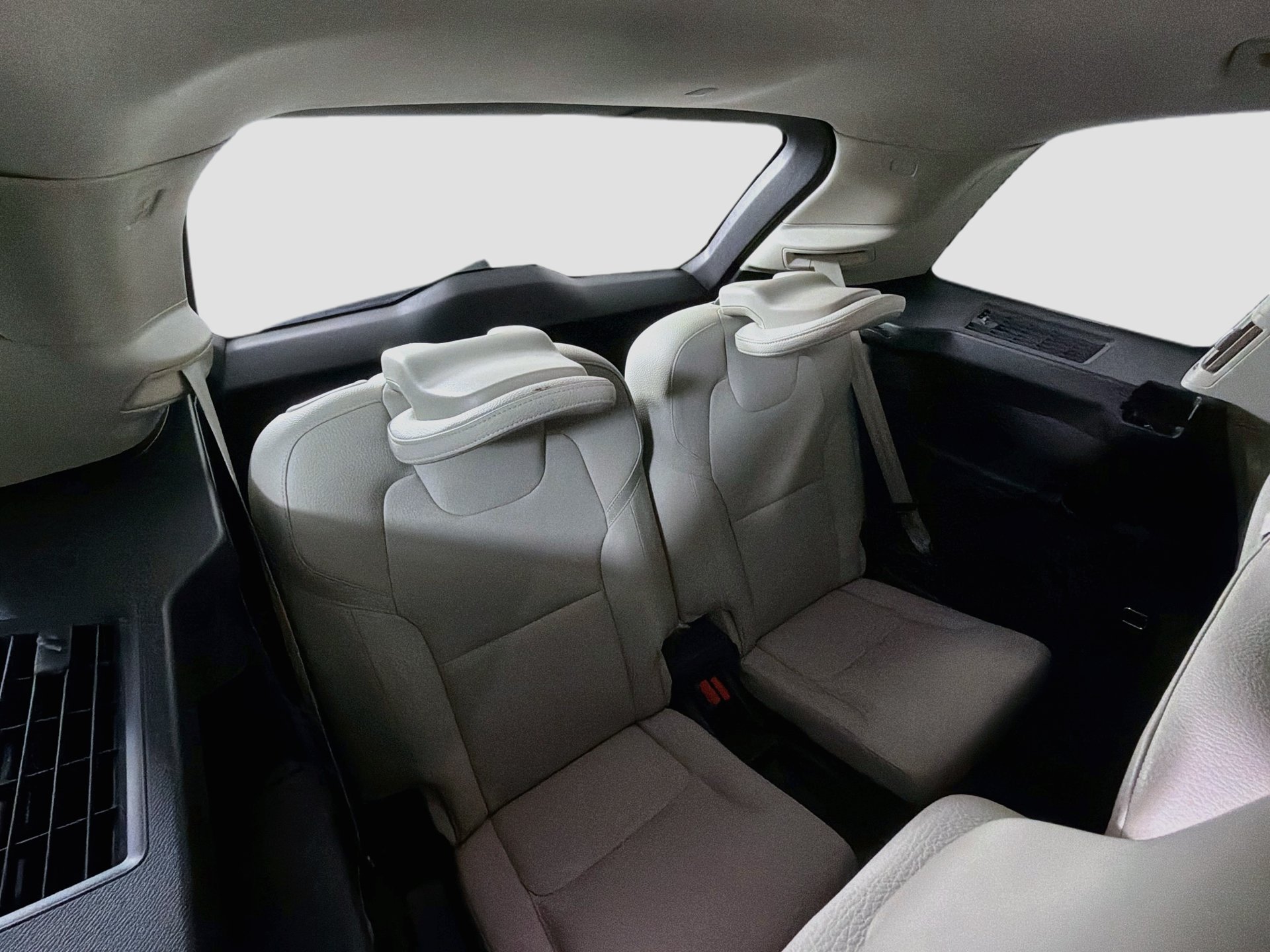 Certified 2023 Volvo XC90 B6 Core w/ Protection Package Premier AWD/4WD image 23