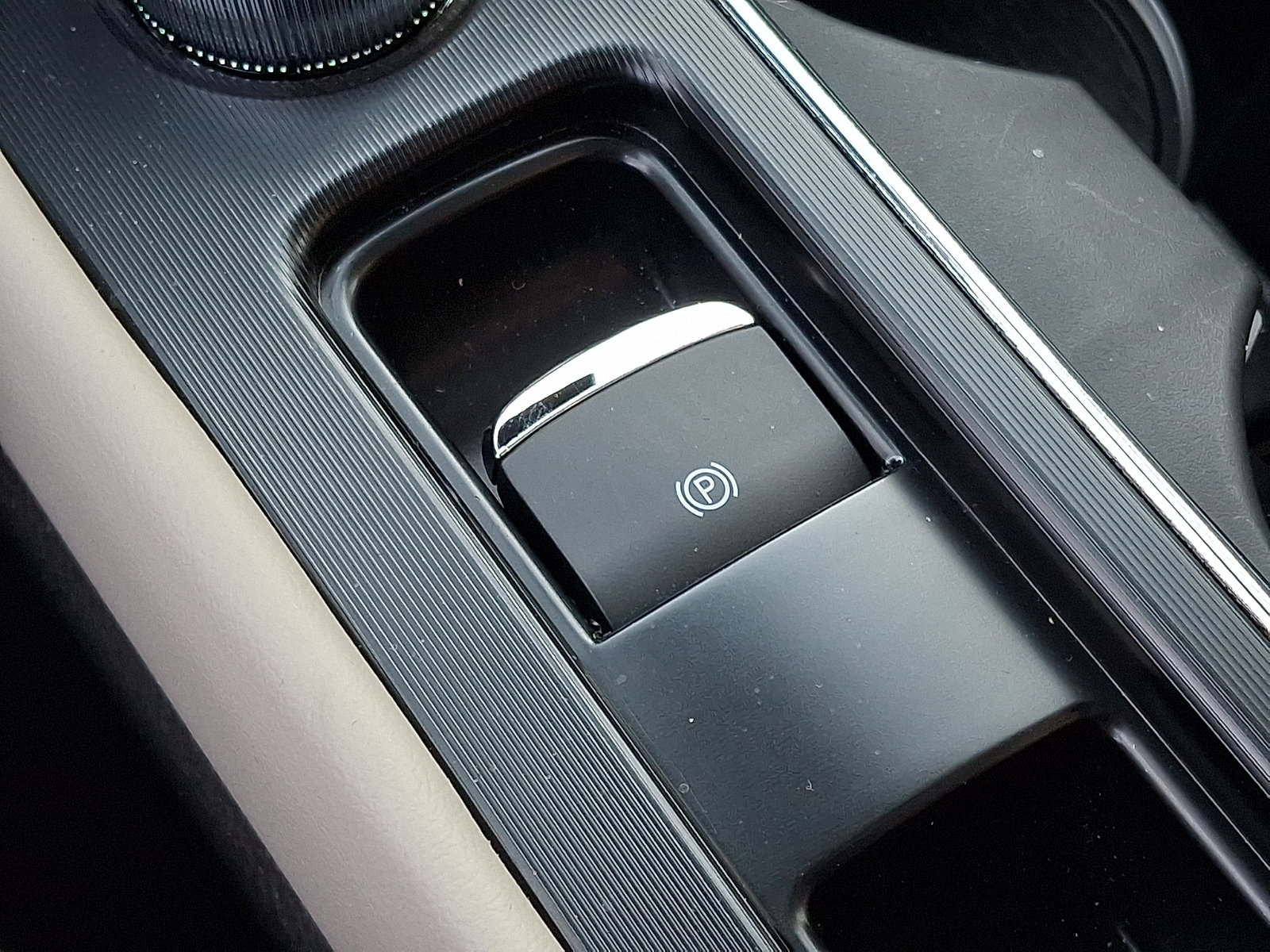 Used 2026 Lincoln Corsair Premiere AWD/4WD image 27
