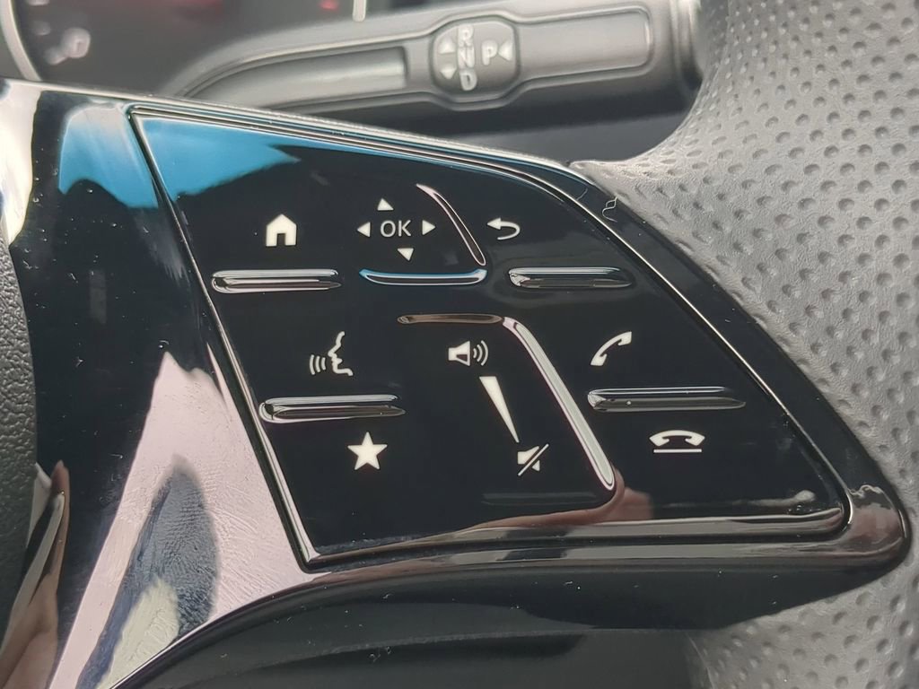 Used 2025 Mercedes-Benz Sprinter 2500 image 13