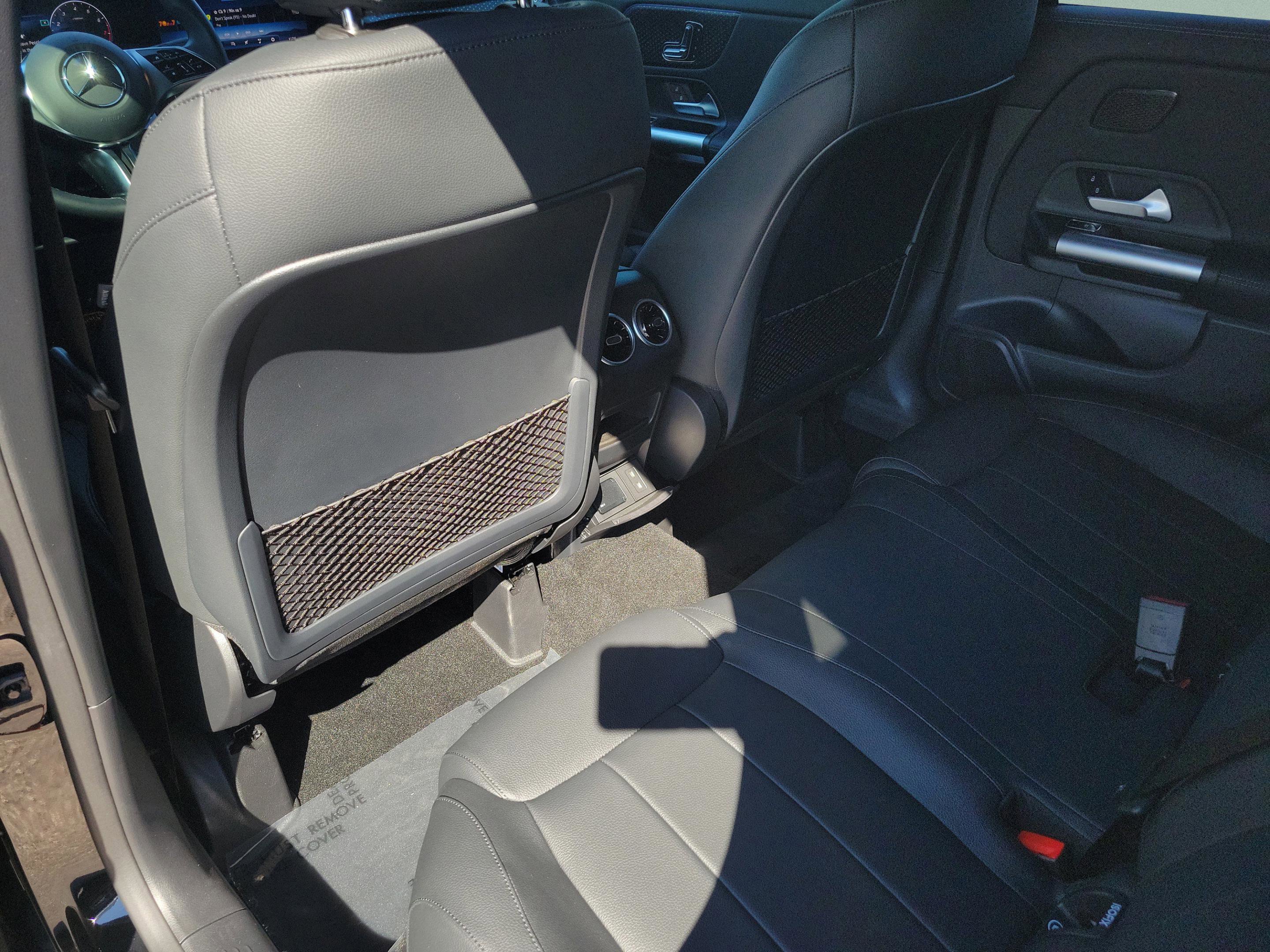 Certified 2025 Mercedes-Benz GLA 250 image 9