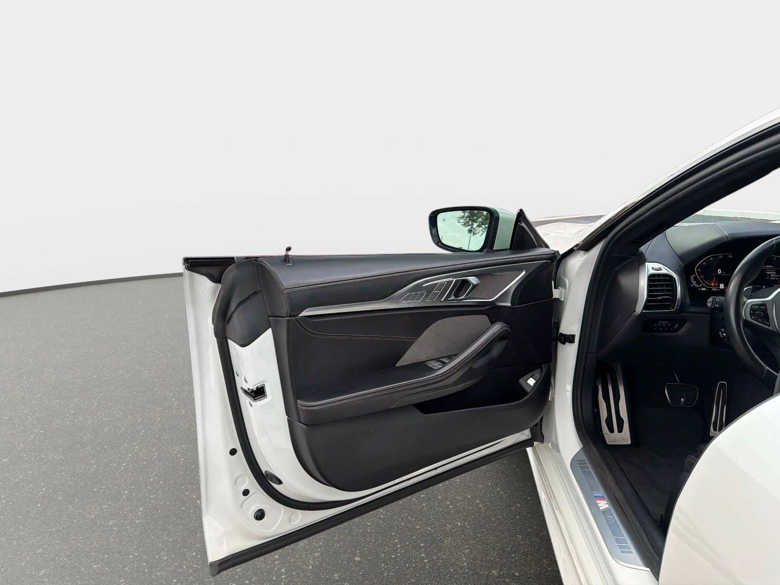 Used 2021 BMW 840i Gran Coupe w/ M Sport Package image 37