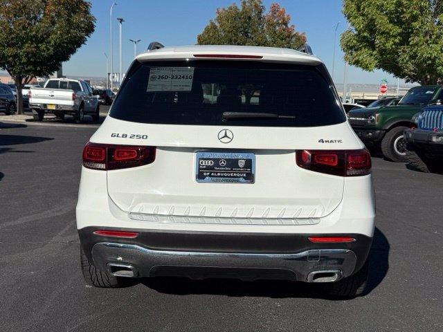 Used 2021 Mercedes-Benz GLB 250 4MATIC image 8