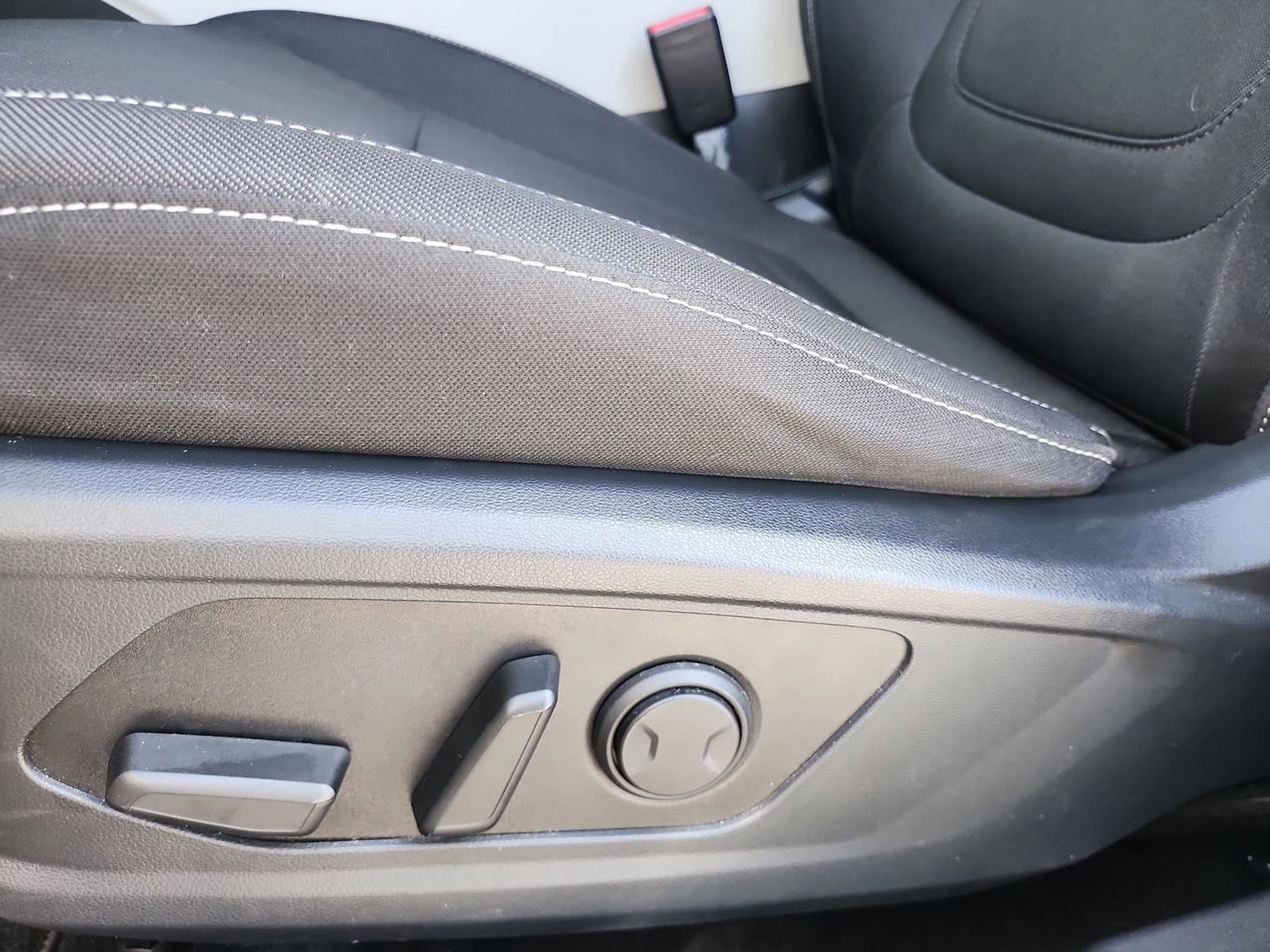 Used 2022 Hyundai Tucson SEL w/ Cargo Package AWD/4WD image 13