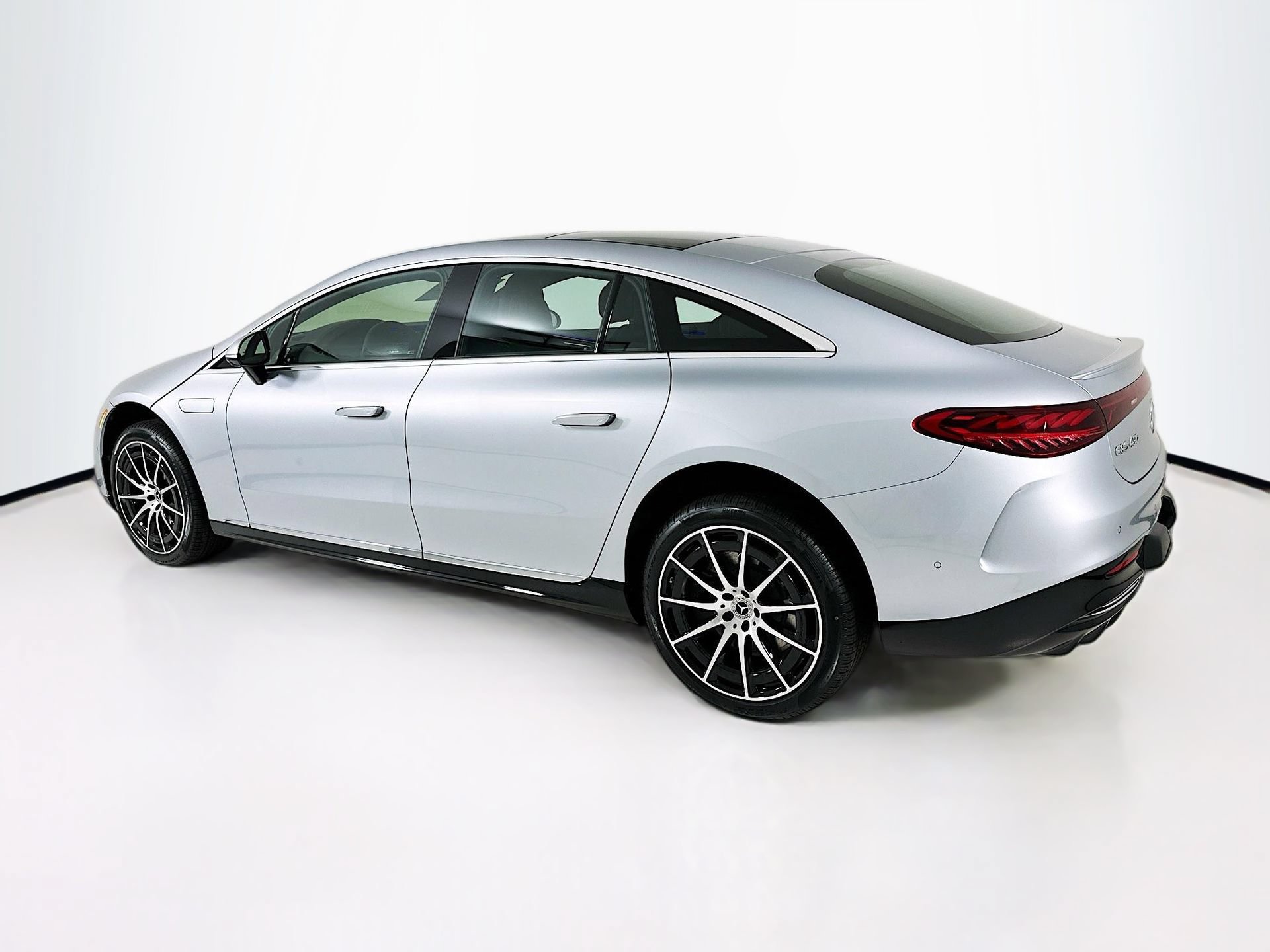 New 2026 Mercedes-Benz EQS 450+ 4MATIC Sedan image 6