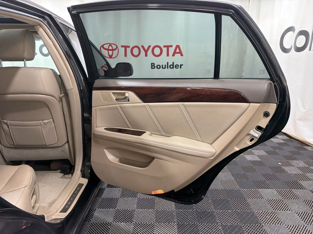 Used 2009 Toyota Avalon Limited FWD image 13