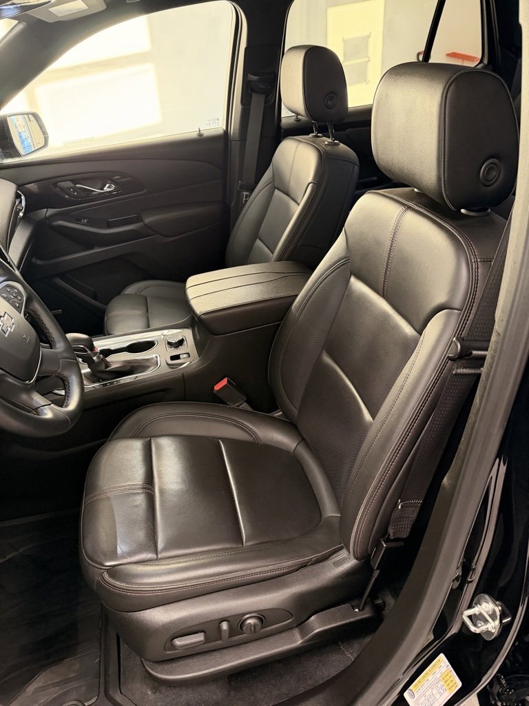 Certified 2023 Chevrolet Traverse RS image 4