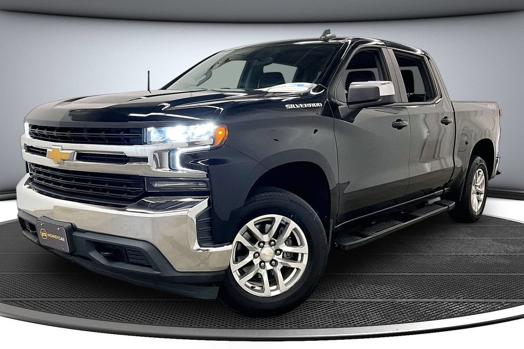Used 2019 Chevrolet Silverado 1500 LT w/ All-Star Edition AWD/4WD image 3
