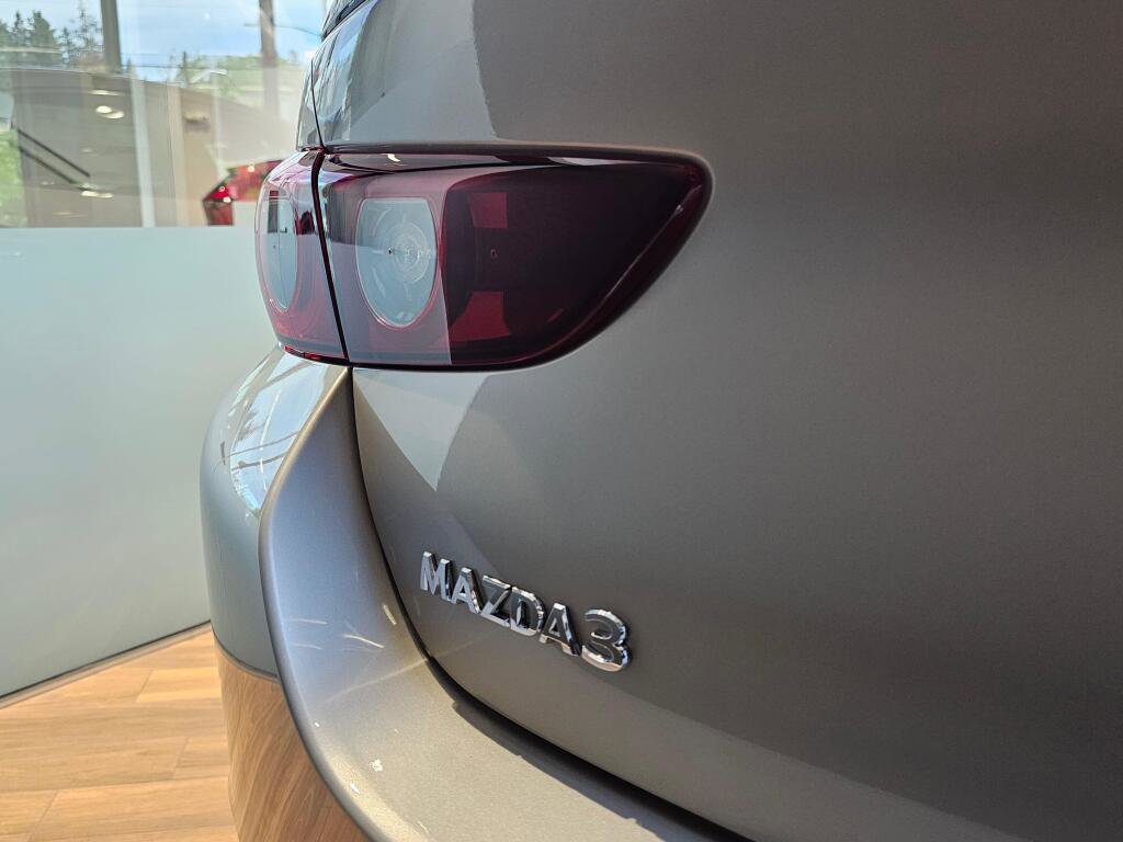New 2026 MAZDA MAZDA3 s Sport FWD image 7