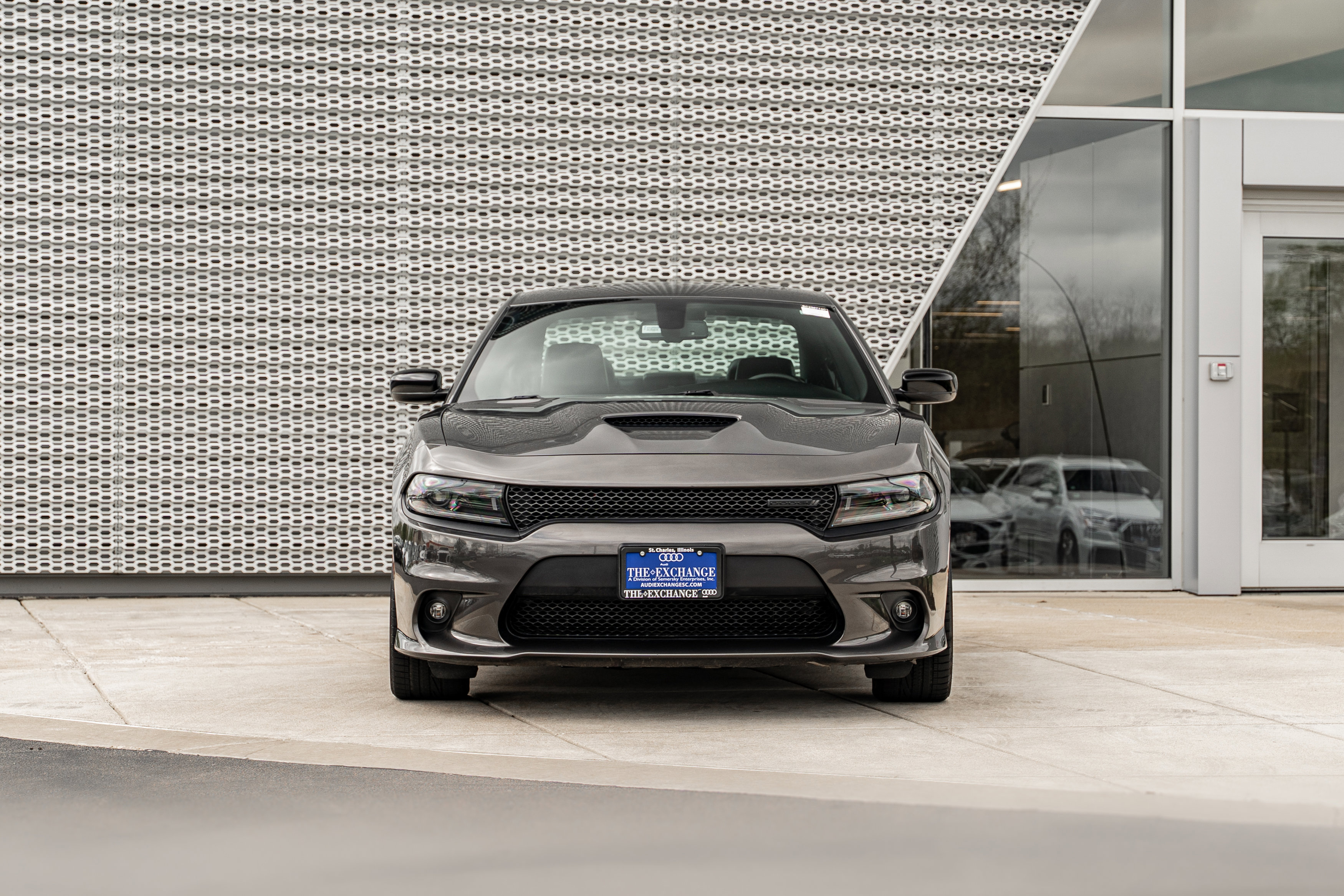 Used 2023 Dodge Charger R/T w/ Plus Group RWD image 33