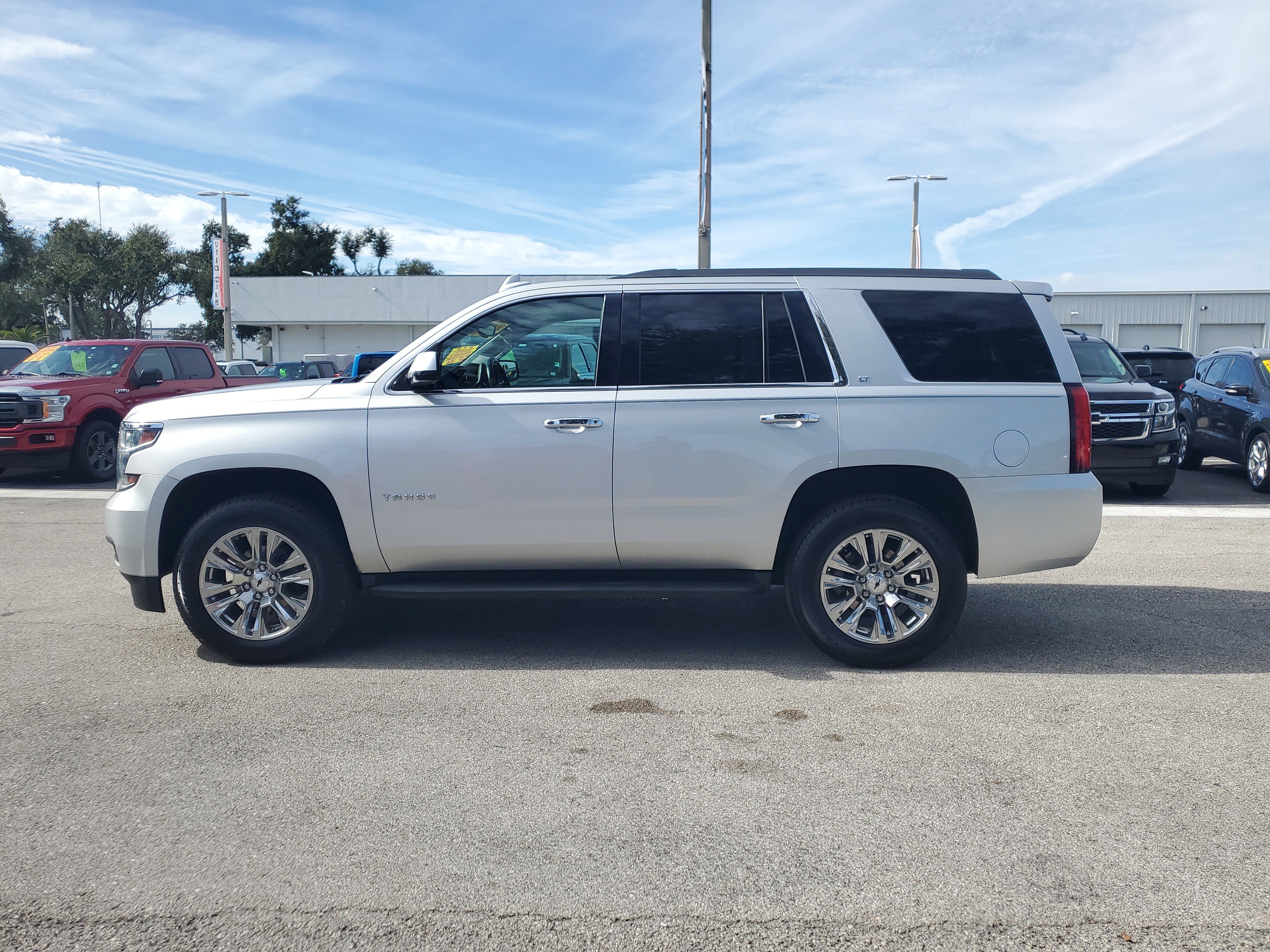Used 2017 Chevrolet Tahoe LT image 6