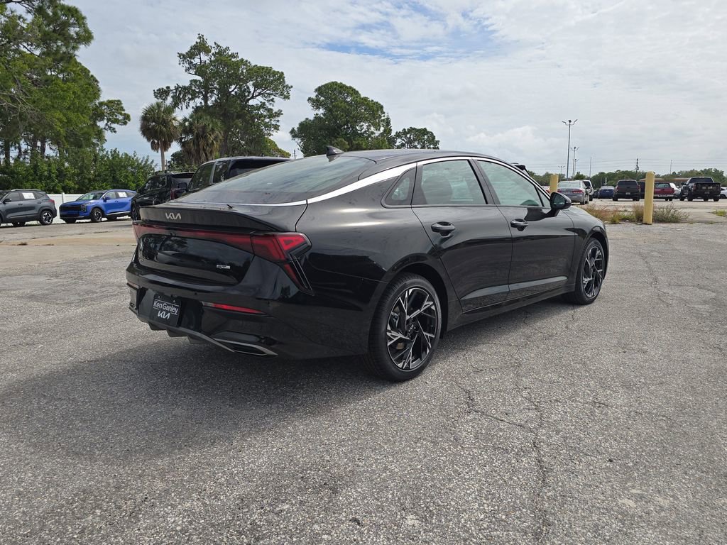 New 2026 Kia K5 GT-Line image 8