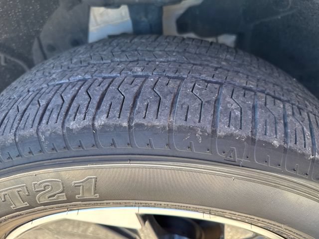 Used 2025 Nissan Rogue SV AWD/4WD image 25