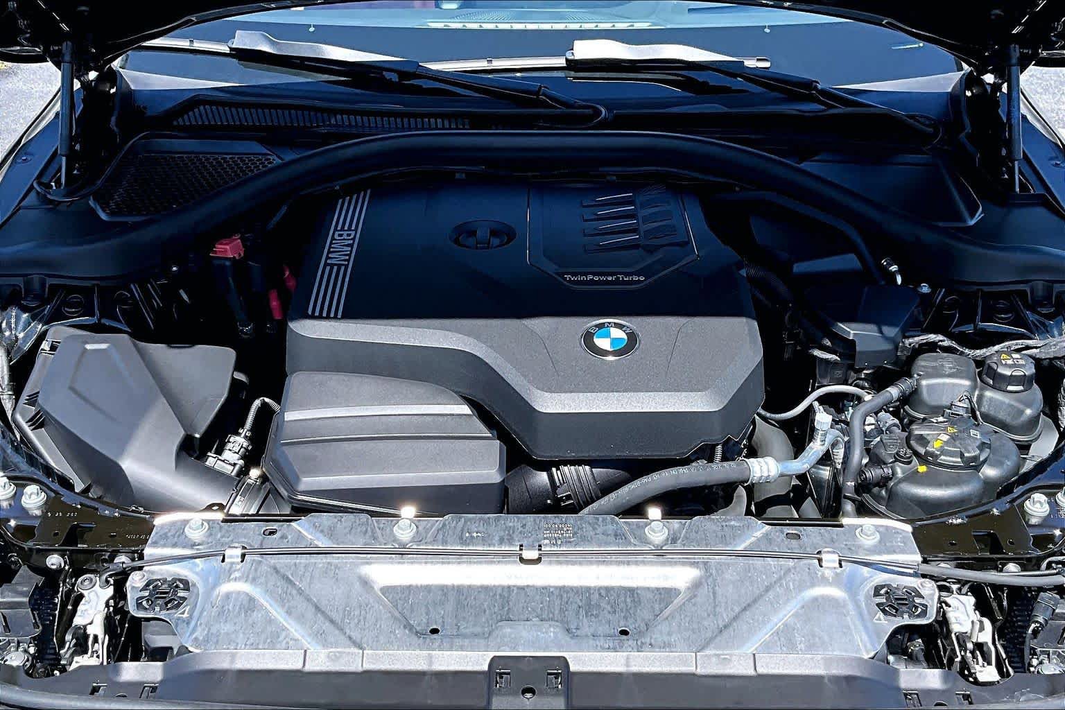 Certified 2025 BMW 230i Coupe w/ Premium Package RWD image 32