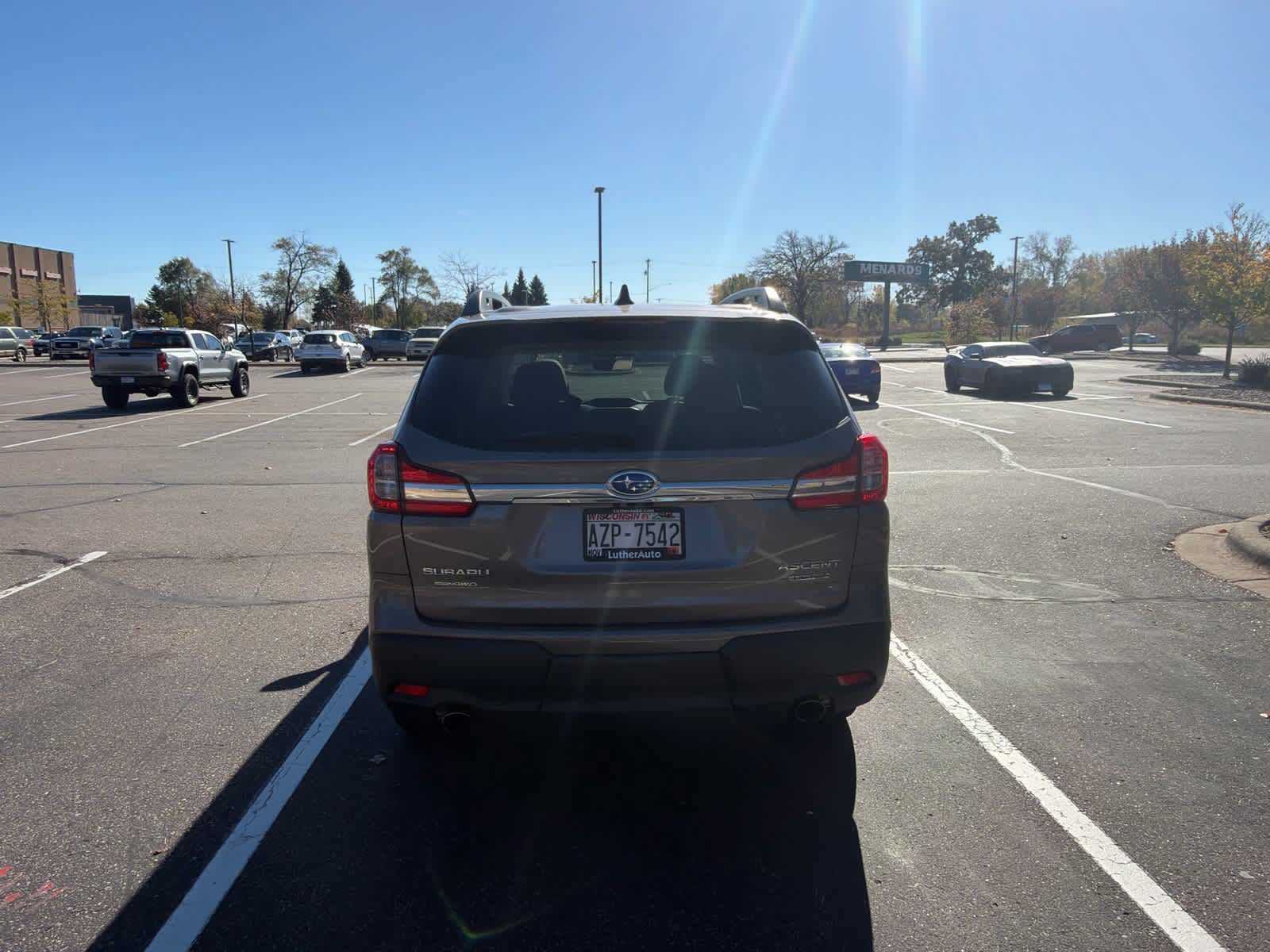 Used 2022 Subaru Ascent Limited w/ Technology Package AWD/4WD image 5