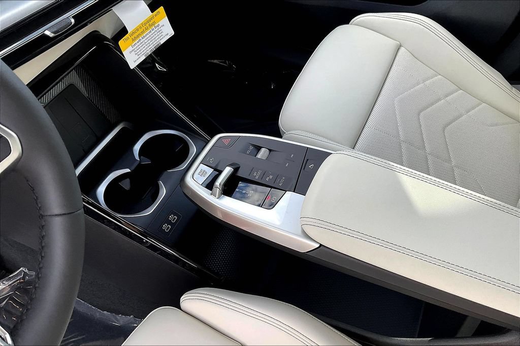 New 2026 BMW X2 xDrive28i w/ Technology Package AWD/4WD image 18