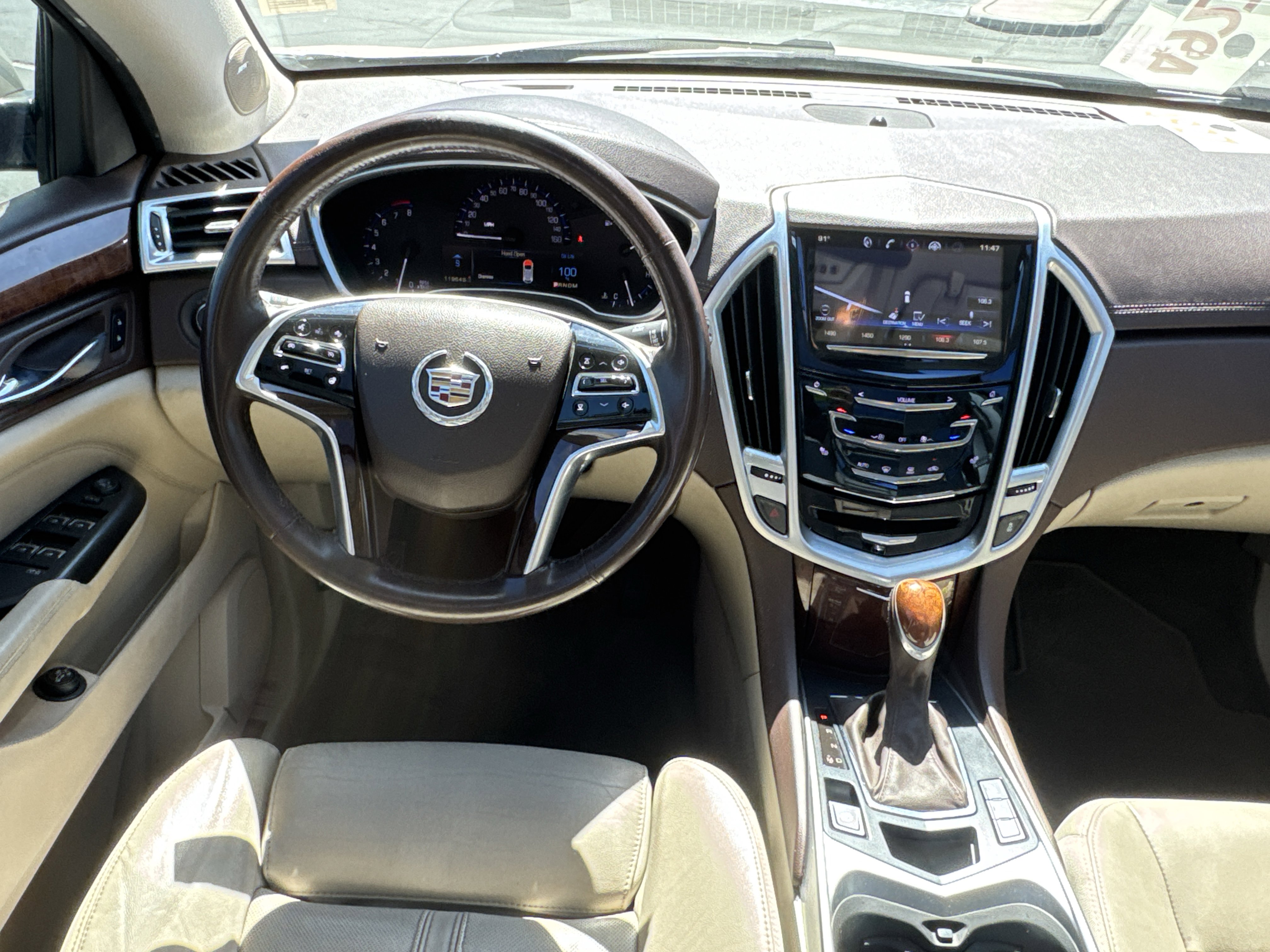 Used 2014 Cadillac SRX Luxury w/ Driver Awareness Package image 21