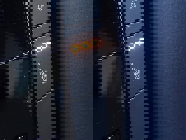 Certified 2025 INFINITI QX50 Luxe image 25