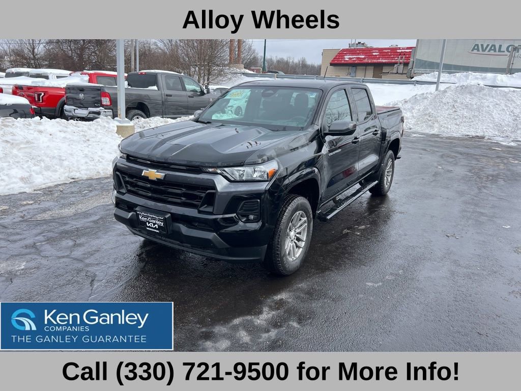 Used 2023 Chevrolet Colorado LT w/ LT Convenience Package image 2