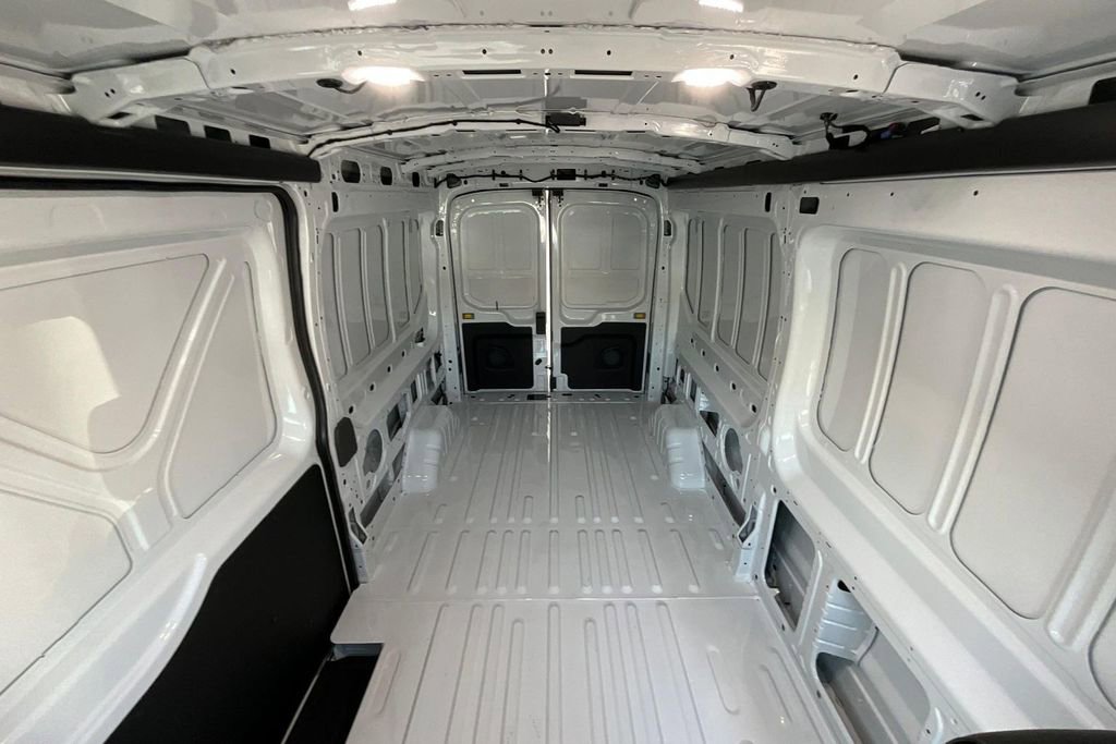 New 2026 Ford Transit 250 148 Medium Roof image 11