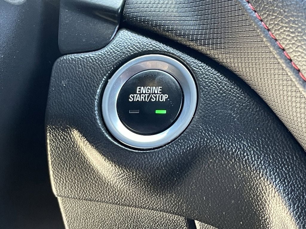 Used 2022 Chevrolet Equinox RS FWD image 33