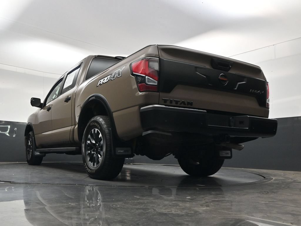 Used 2022 Nissan Titan PRO-4X w/ Pro-4x Convenience Package AWD/4WD image 41