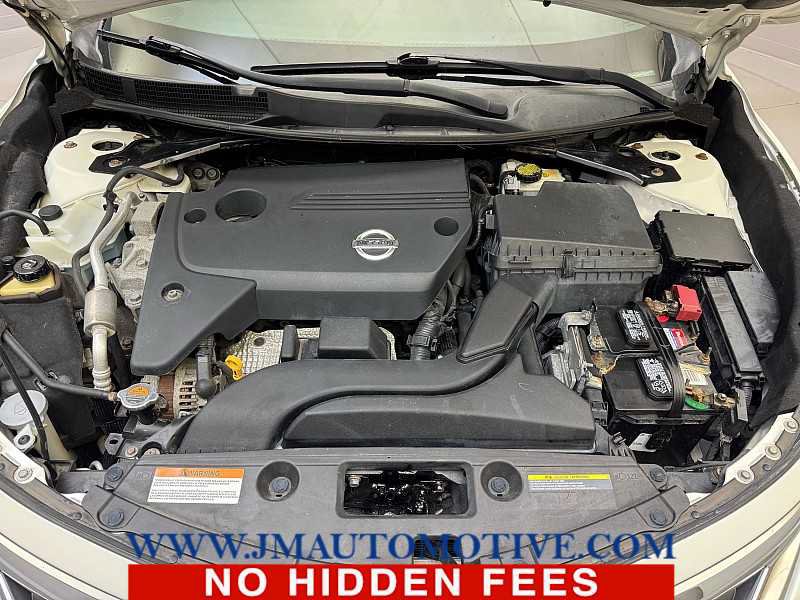 Used 2013 Nissan Altima 2.5 SV FWD image 9