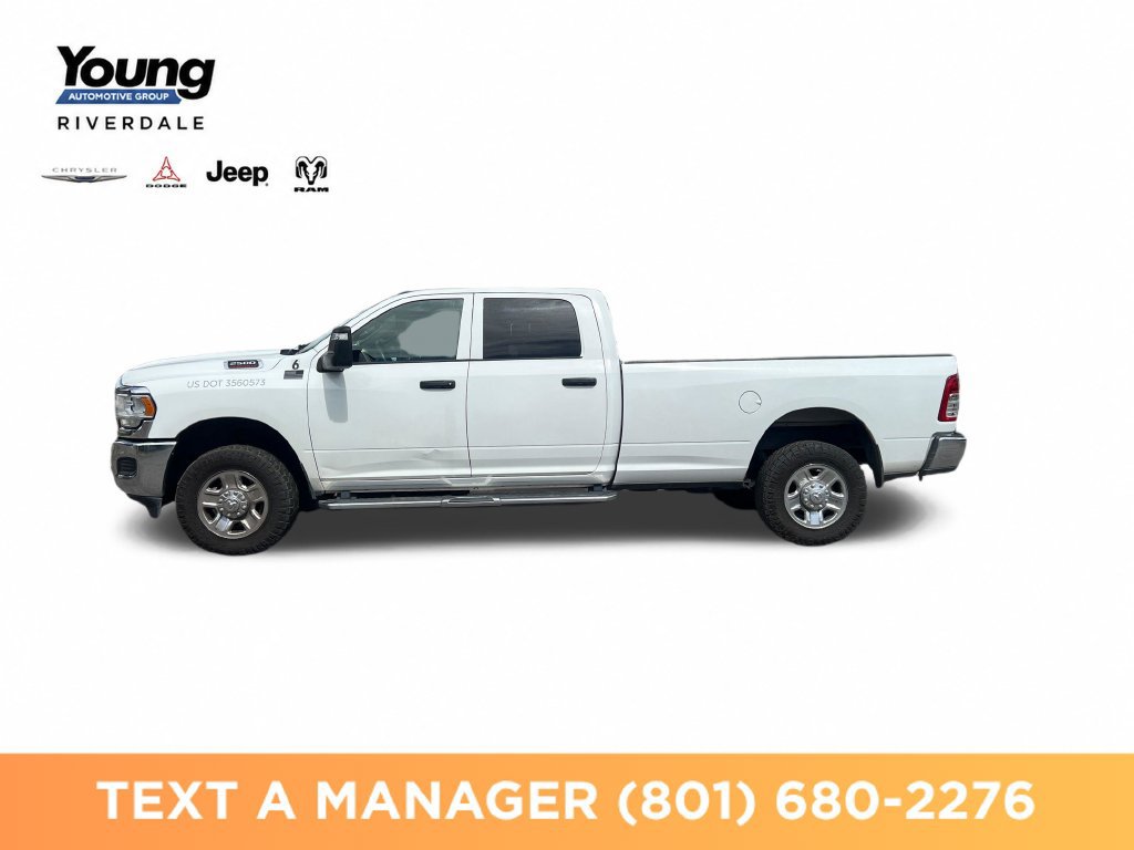 Used 2024 RAM 2500 Tradesman w/ Chrome Appearance Group AWD/4WD image 2