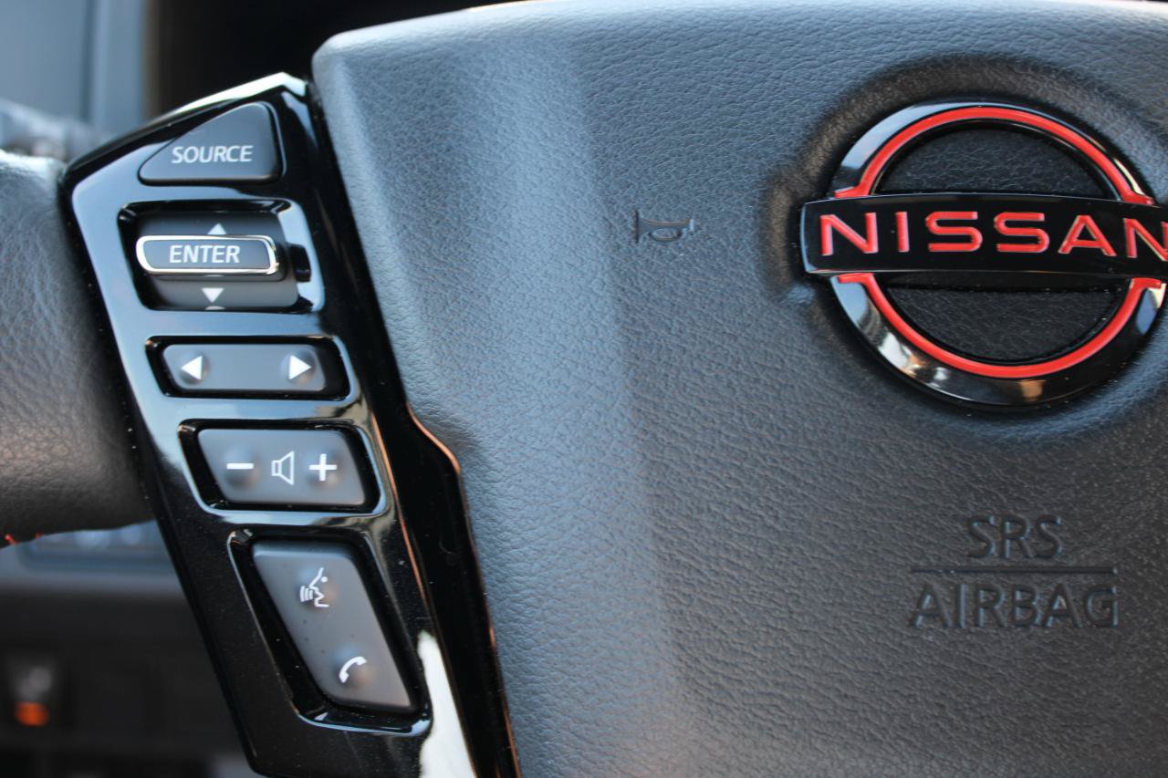 Used 2024 Nissan Frontier PRO-4X w/ Pro Convenience Package AWD/4WD image 18