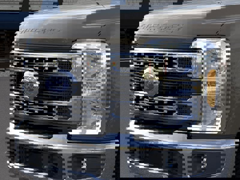 New 2026 Ford F350 XLT w/ FX4 Off-Road Package image 17