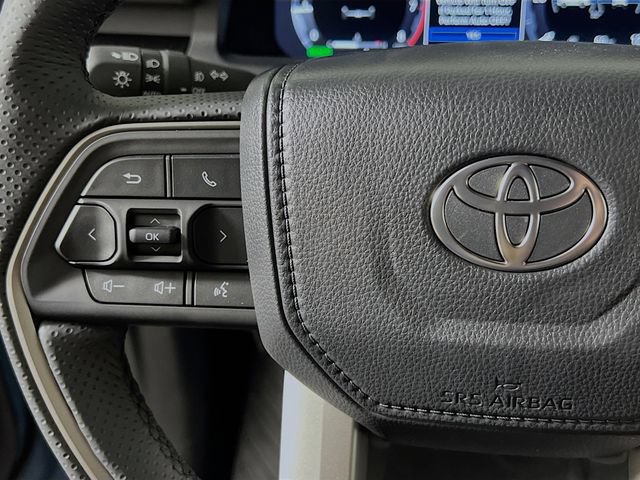 New 2026 Toyota 4Runner Platinum AWD/4WD image 16