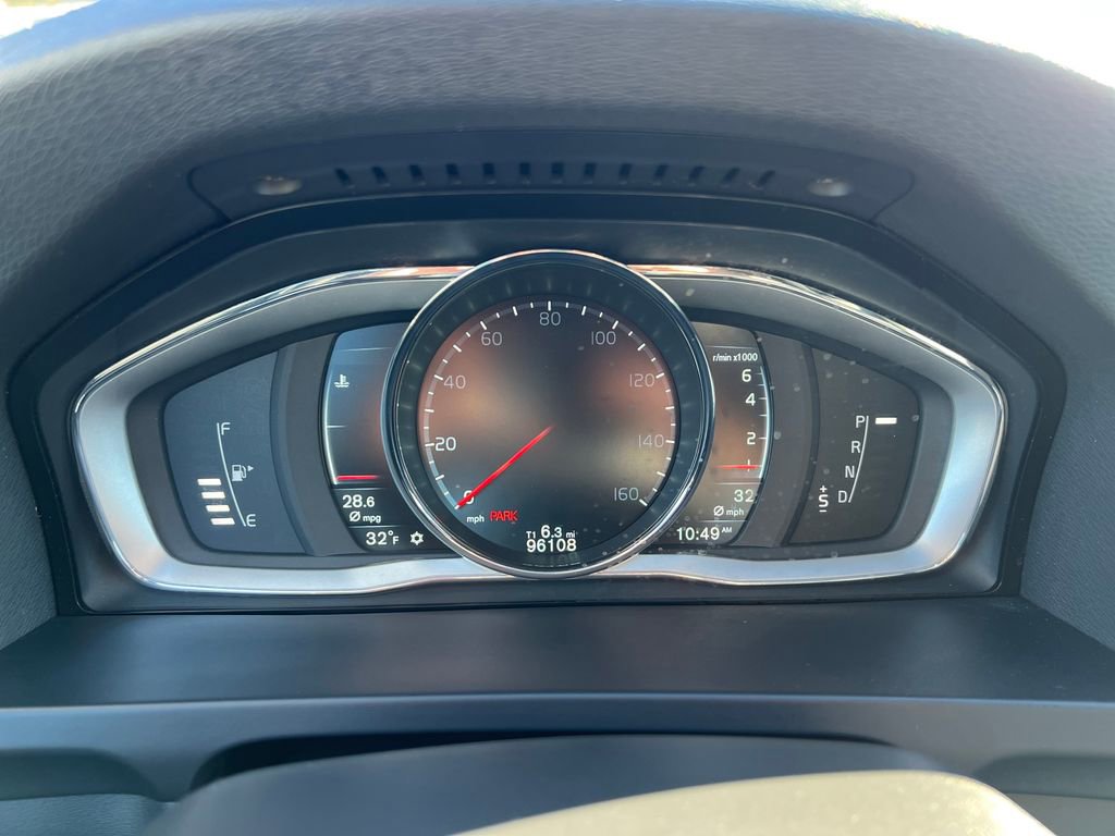 Used 2015 Volvo V60 T5 Premier w/ Convenience Package image 21