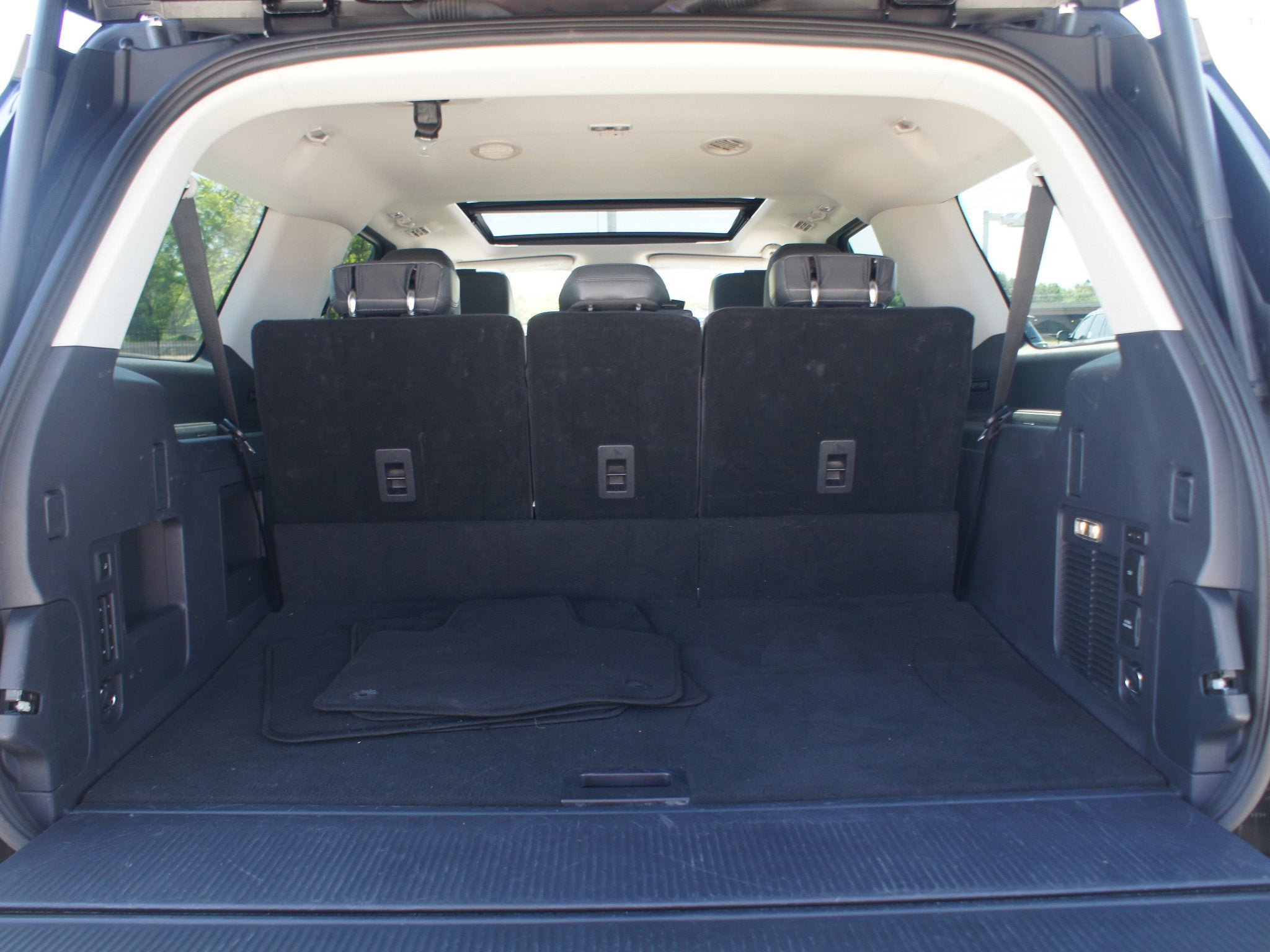 Used 2025 Ford Expedition Max Active AWD/4WD image 19