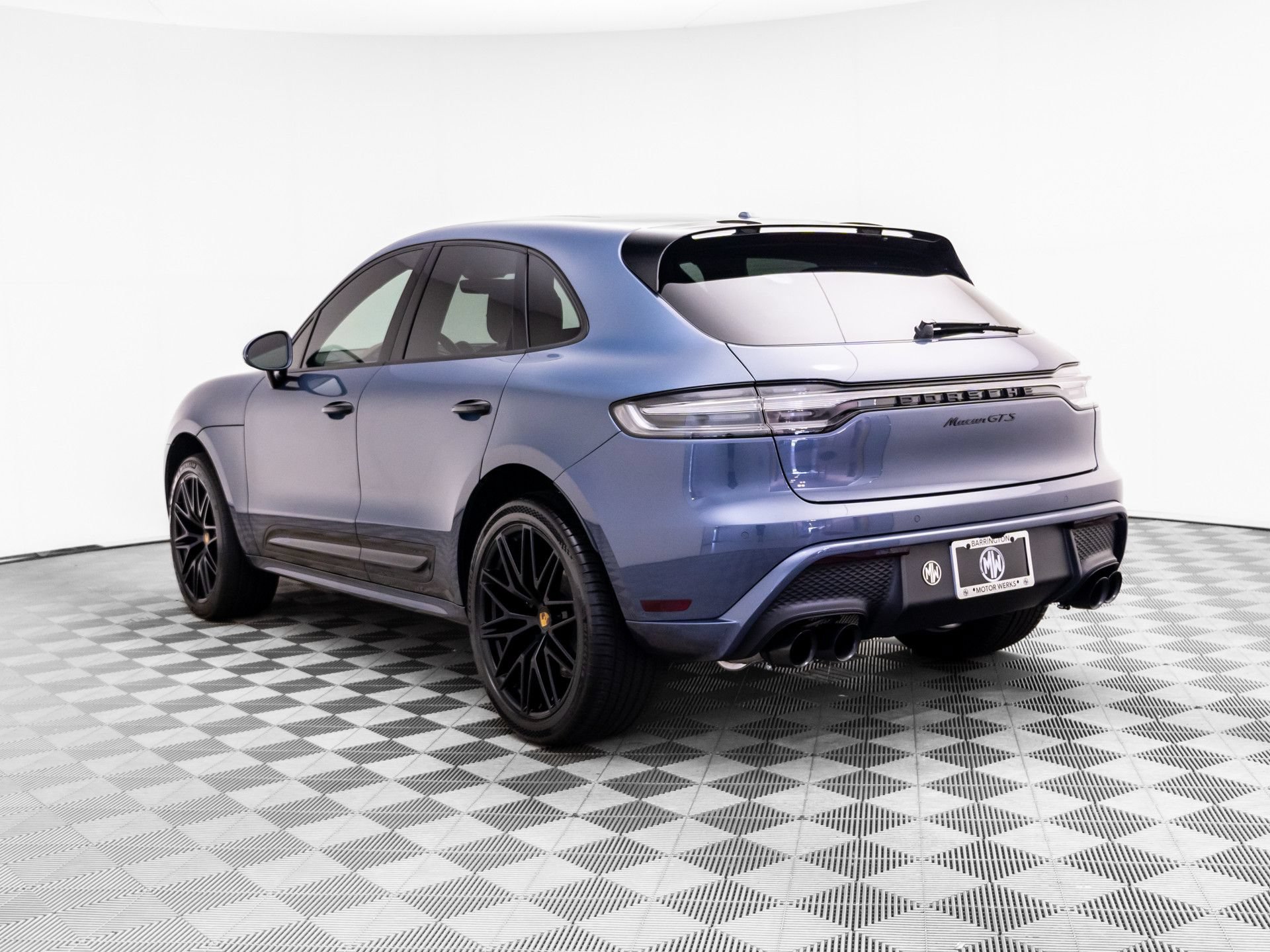 Certified 2022 Porsche Macan GTS AWD/4WD image 3